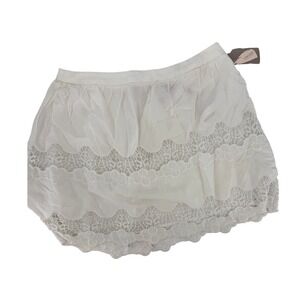 Forever 21 Contemporary White Crochet Lace Tiered Mini Skirt Size‎ Medium NWT